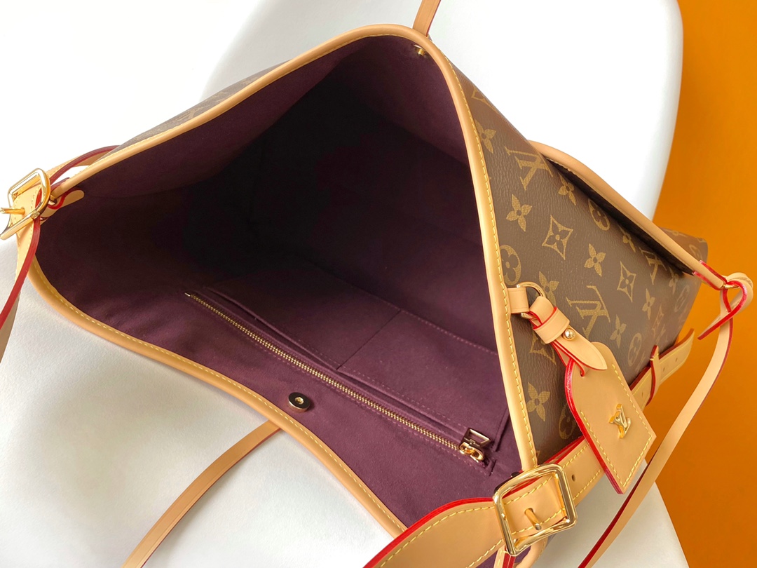 Louis Vuitton Shopping Bags